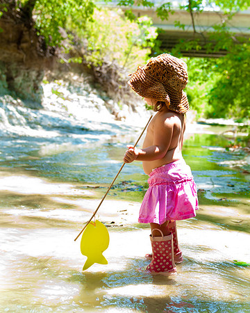Through Emmie'z Lenz {Big Kid}